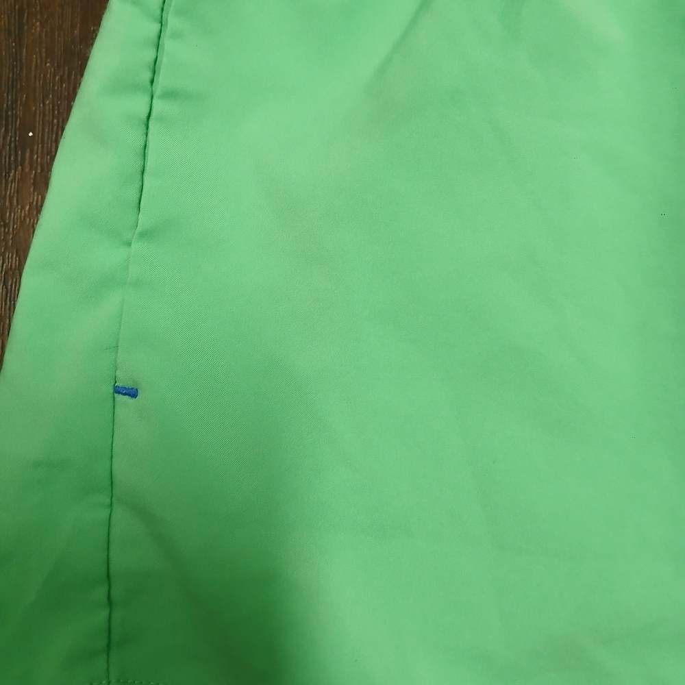 Nike Women's Light Green Athletic Shorts - Picture 4 of 7